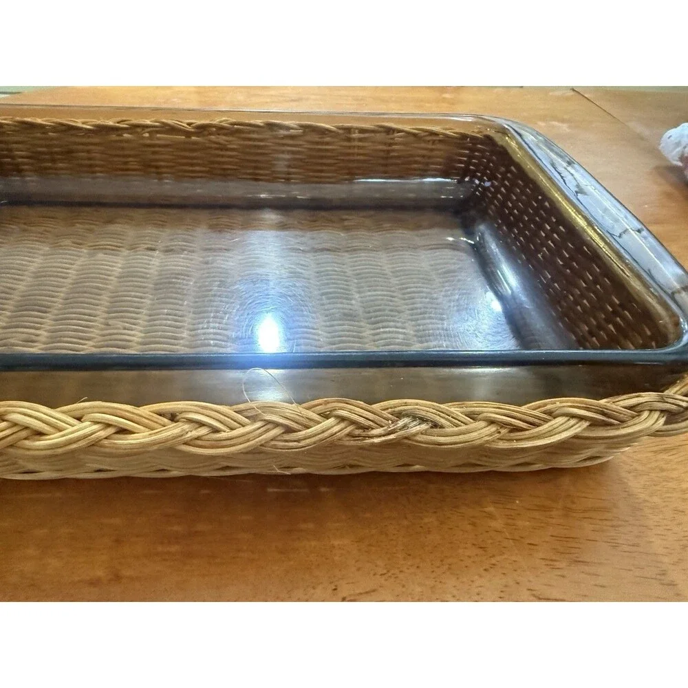 Vintage Pyrex 232 Rectangle Amber Brown Glass W/Basket Casserole Dish Baking